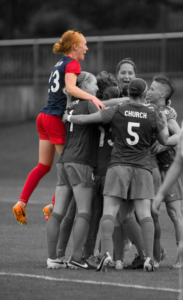 Tori Huster celebrates with the Washington Spirit.