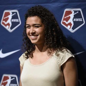 raquel rodriguez at the 2016 nwsl college draft