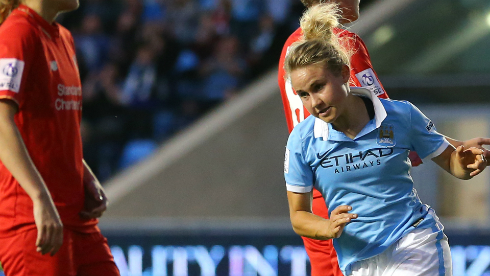 isobel christiansen for man city
