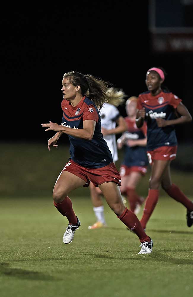 Katie Stengel for the Washington Spirit by Cynthia Hobgood
