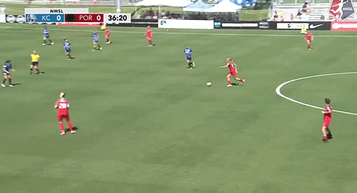 Christine Sinclair see her shot hit the far post on 05-14-2017.