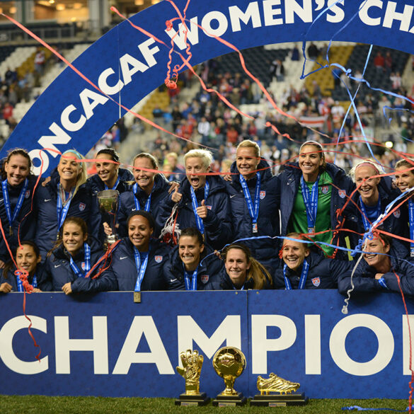 USWNT celebrates its 2014 CONCACAF Women's Championship