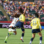 USA's Alex Morgan and Colombia's Natalia Gaitán vie for the ball.