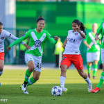 Annike Krahn (PSG), Yuki Ogimi (WOB), Shirley Cruz (PSG), and Alex Popp (WOB).