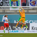 Katarzyna Kiedrzynek (PSG) makes a save.