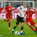 Lena Goeßling (GER) and Fara Williams (ENG).