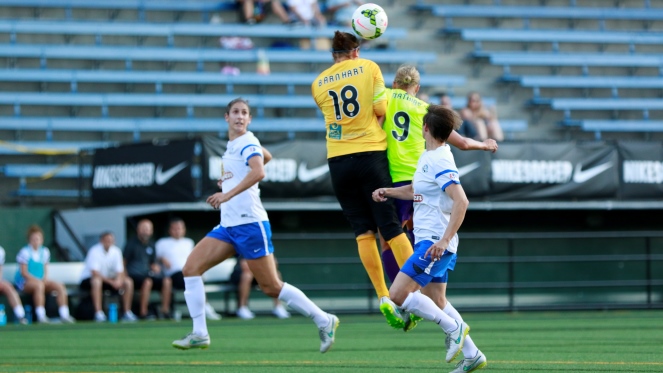 nicole barnhart of fc kansas city