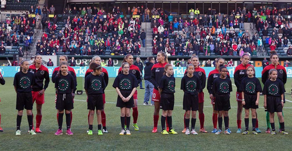 Portland Thorns FC lineup by Ray Terrill