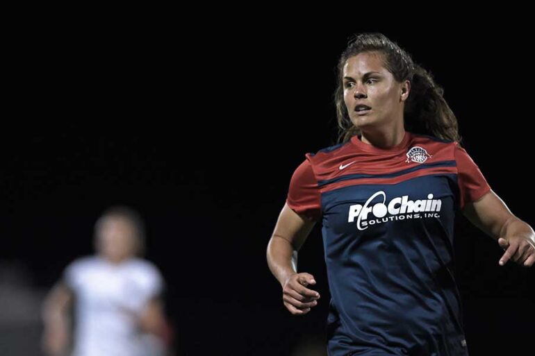 Katie Stengel for the Washington Spirit by Cynthia Hobgood