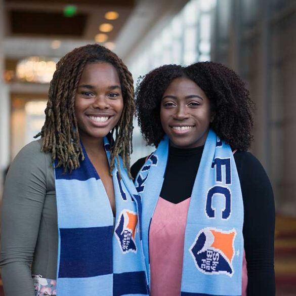 Kayla Mills and Mandy Freeman at the 2017 College Draft. (Manette Gonzales)