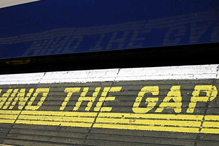 Mind the Gap signage by clicsorious of wikicommons