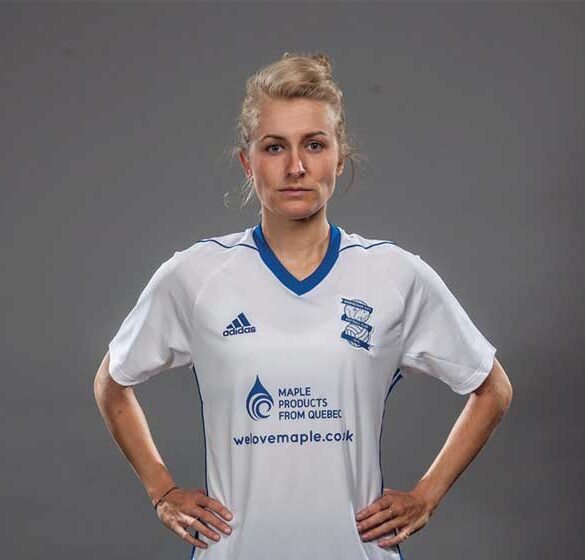 Emma Follis in Birmingham City uniform (Twitter, Follis/Birmingham City).