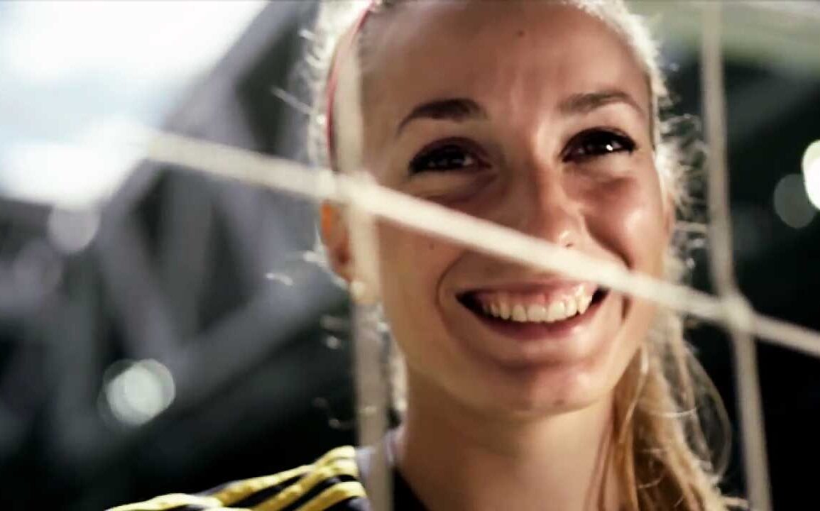 Kosovare Asllani behind a net, up close. (YouTube, Fox)