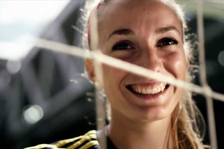 Kosovare Asllani behind a net, up close. (YouTube, Fox)