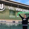 Mary Earps outside Wolfsburg's offices after signing with the club. (Mary Earps, Twitter)