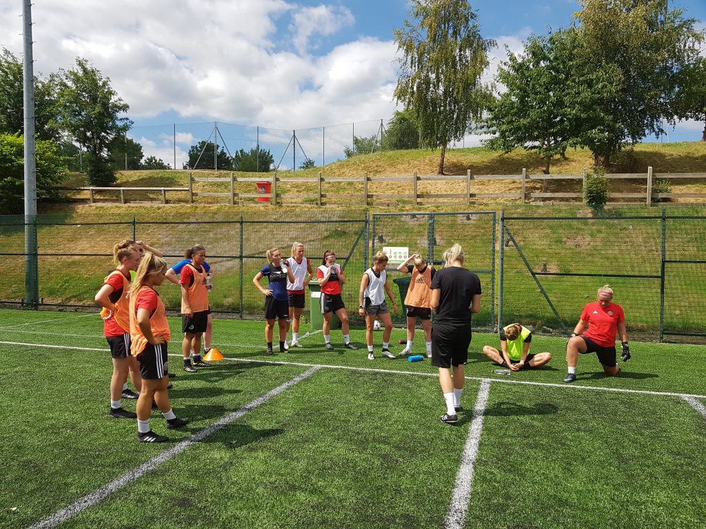 Ward splits her squad into two for their first 11-v-11 match. (Photo: Rich Laverty)