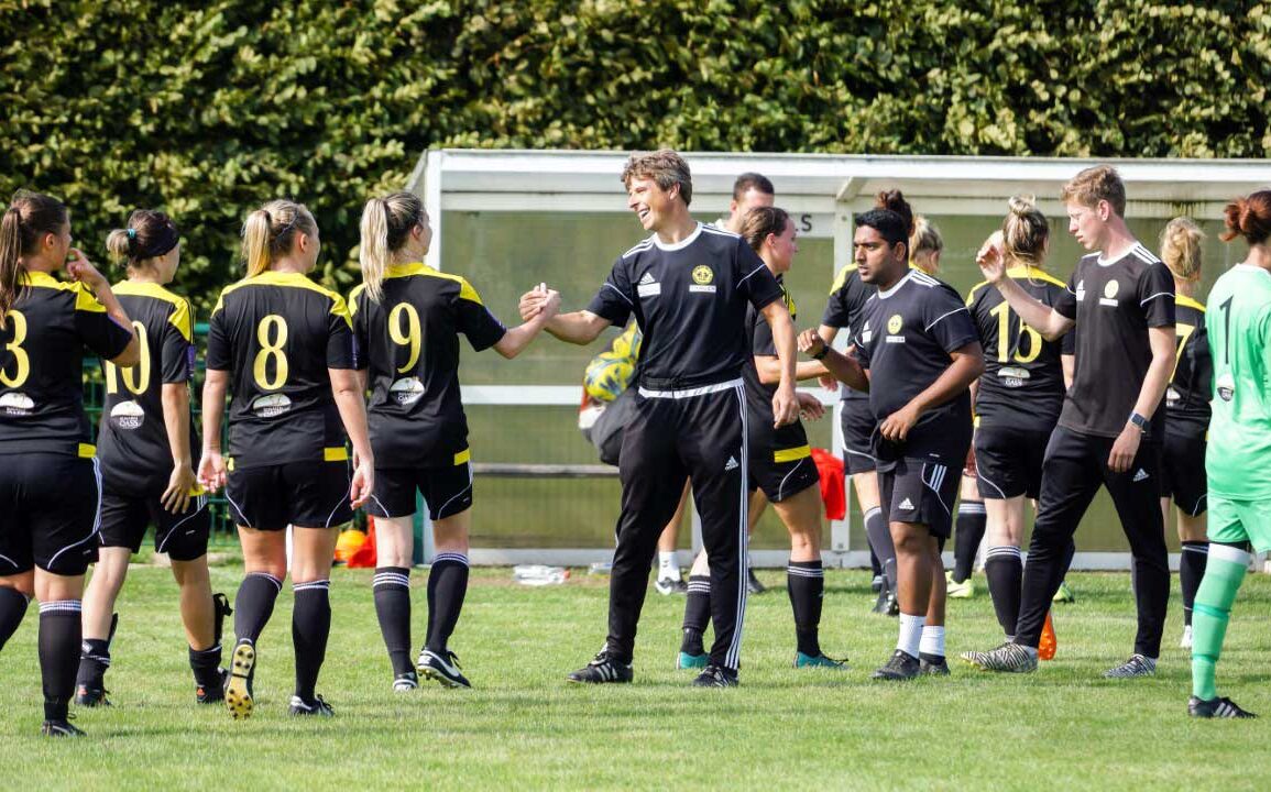 Crawley Wasps team (Crawley Wasps).