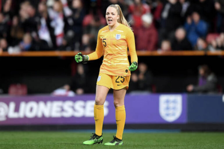 Ellie Roebuck in goal for England (Getty Images).