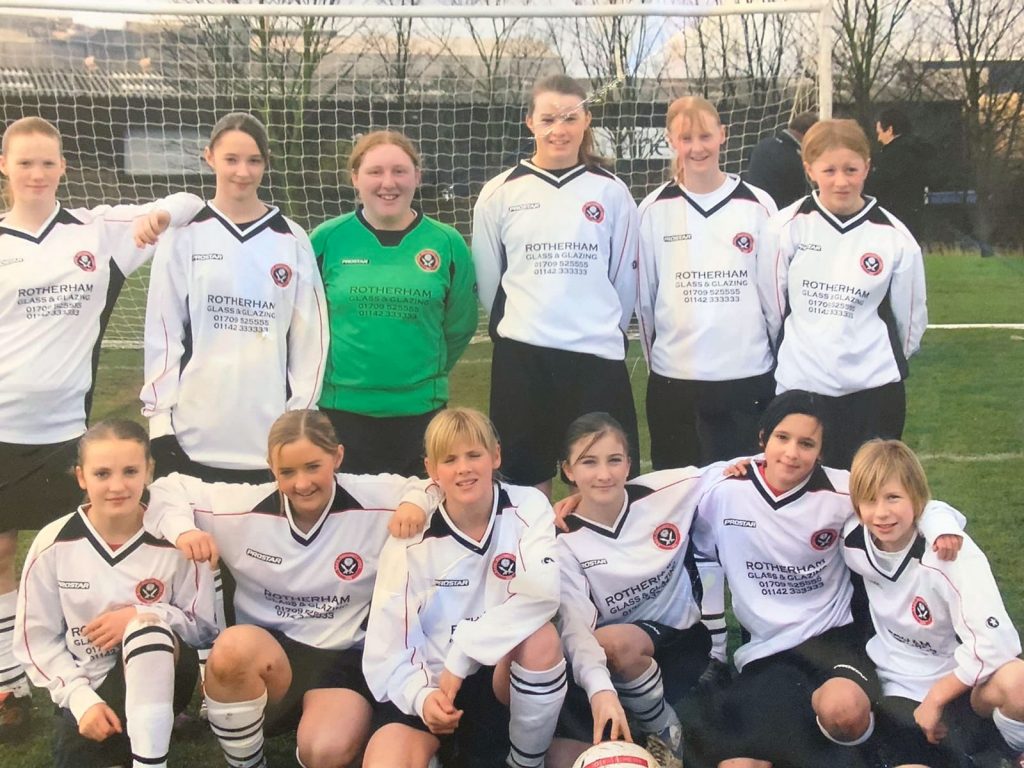 Beth England with Sheffield United Academy. (Beth England)