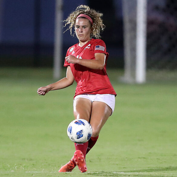 Brenna McPartlan playing for South Alabama. (Scott Donalson)