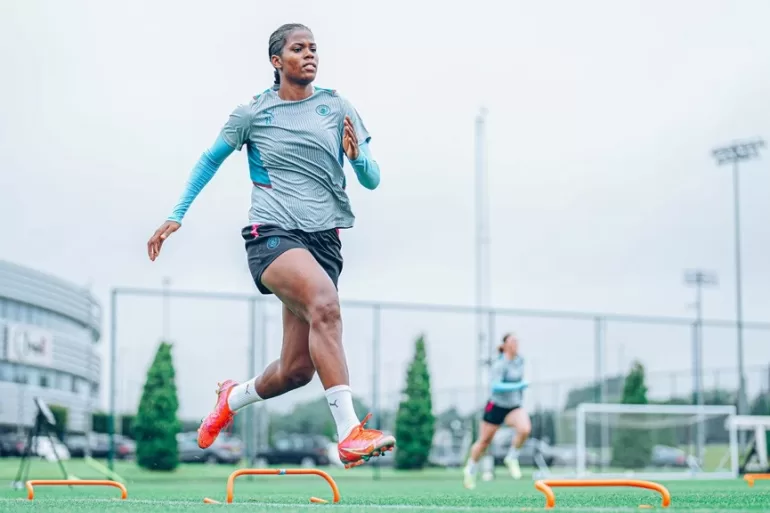 Khadija "Bunny" Shaw training with Manchester City. (Manchester City)