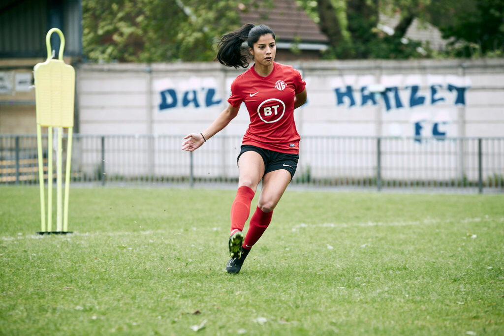 Stefany Ferrer van Ginkel, a contestant on season two of Ultimate Goal, training during the series. (BT Sport)