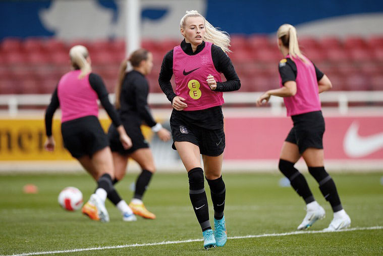 Chloe Kelly training with the Lionesses. (Chloe Kelly via Instagram)