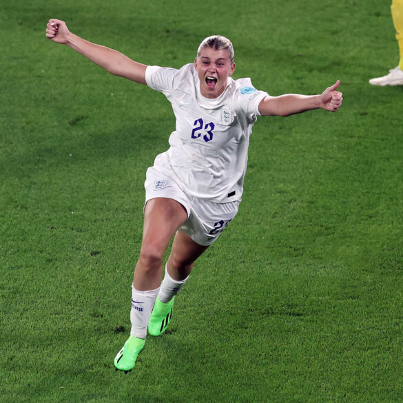 Alessia Russo celebrates her backheel goal during England's 4-0 win over Sweden during the Euro 2022 semifinals. (Catherine Ivill / UEFA; Getty Images)