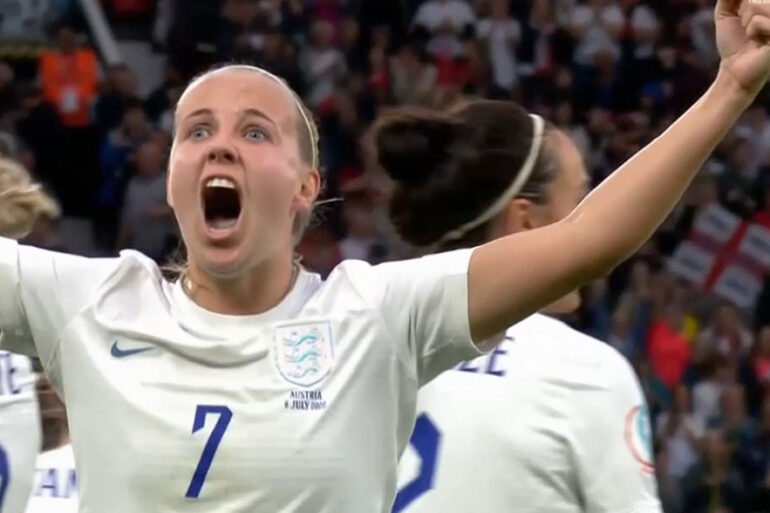 England's Beth Mead celebrates her 16th-minute goal against Austria in the opening match of the 2022 UEFA Women's European Championship.